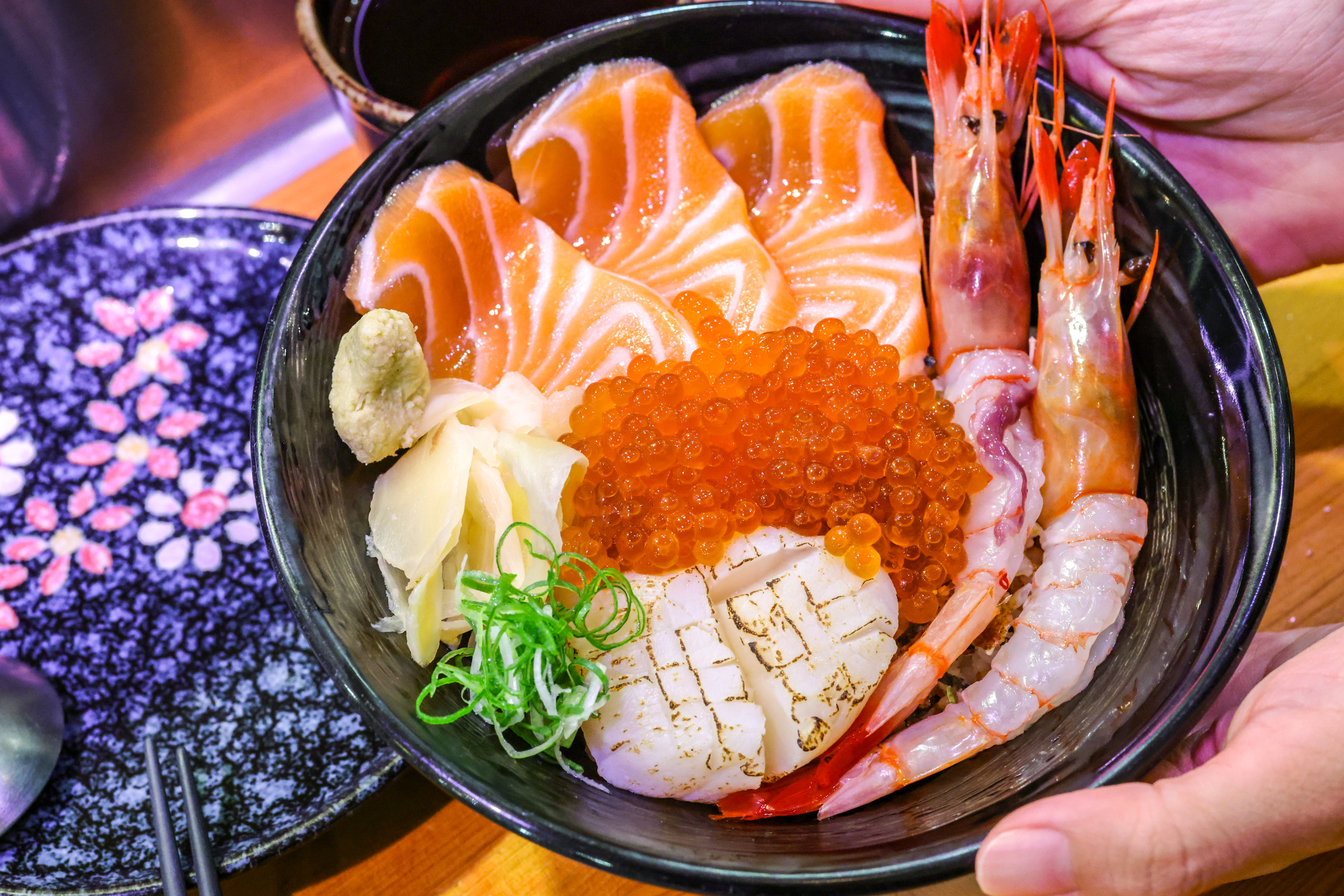 宜蘭日本料理推薦 》豪壽司，主打新鮮丼飯、握壽司與刺身 @馬鈴薯大哥